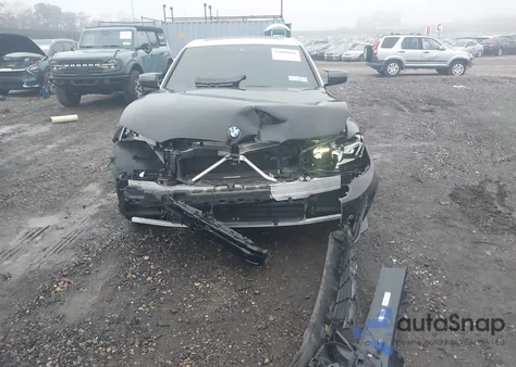 2021 BMW 330I z USA, uszkodzony, nr VIN 3MW5R1J0XM8C05723